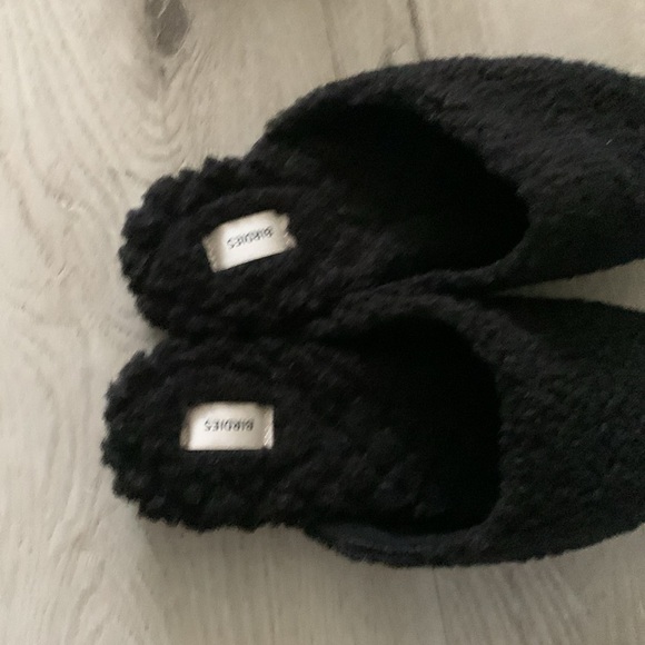 Birdies The‎ Lark Black Faux Shearling Slop-on Mules Size 9 slippers NWOT - Picture 12 of 12